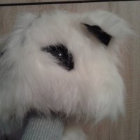 Бяла Зимна Шапка Анимал с очички и ушички, снимка 5 - Шапки - 27300445