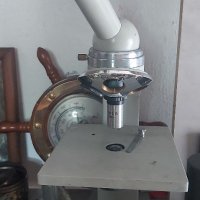 Стар микроскоп Carl zeiss jena, снимка 1 - Антикварни и старинни предмети - 40873140