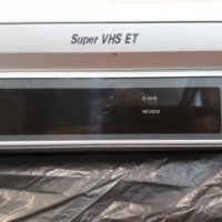 JVC SUPER VHS, снимка 1 - Плейъри, домашно кино, прожектори - 37315099