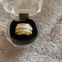 Златен пръстен , снимка 2 - Пръстени - 43970429
