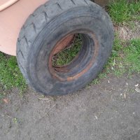 Задна гума за мотокар, снимка 3 - Селскостопанска техника - 39520246