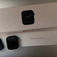 Apple Watch 6th gen Wifi+Gps, снимка 1 - Смарт часовници - 44881449