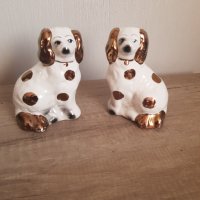 Две порцеланови фигури-кученца, снимка 1 - Колекции - 36952877