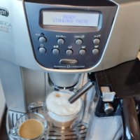 Кафеавтомат Delonghi Esam4500 перфектно еспресо, капучино , кана за мляко Delonghi Nade in Italy , снимка 1 - Кафемашини - 43951044