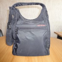 Hedgren/дамска голяма спортна чанта, снимка 2 - Чанти - 40436018