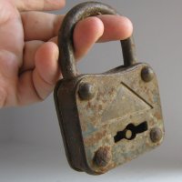  стар катинар с ключ, снимка 6 - Други ценни предмети - 28955737