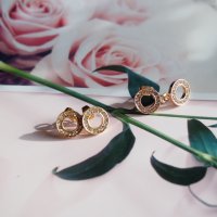 Обеци Sparkling Circle Stud Earrings | Gold plated | Pandora , снимка 4 - Гривни - 38366163