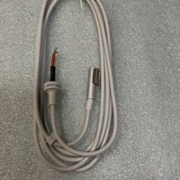 Apple MagSafe L-Type DC кабел (Нов,Бял,Магнитен), снимка 4 - Кабели и адаптери - 40286196