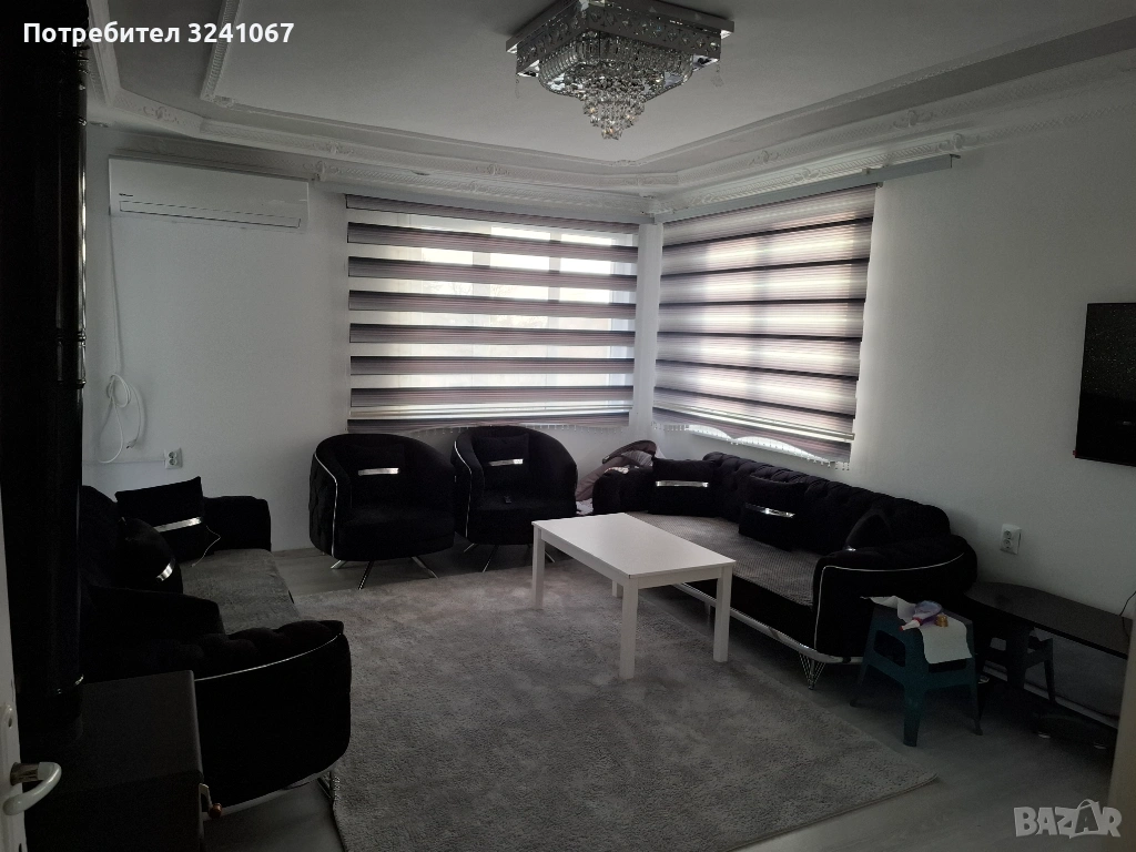 Апартамент на центъра  на  града  , снимка 1