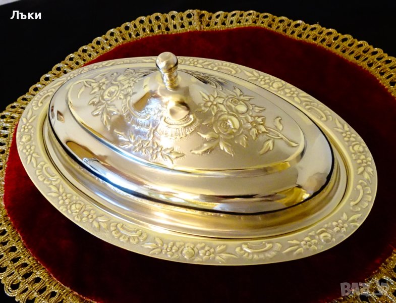 Бронзов съд за сервиране с капак,рози,барок. , снимка 1