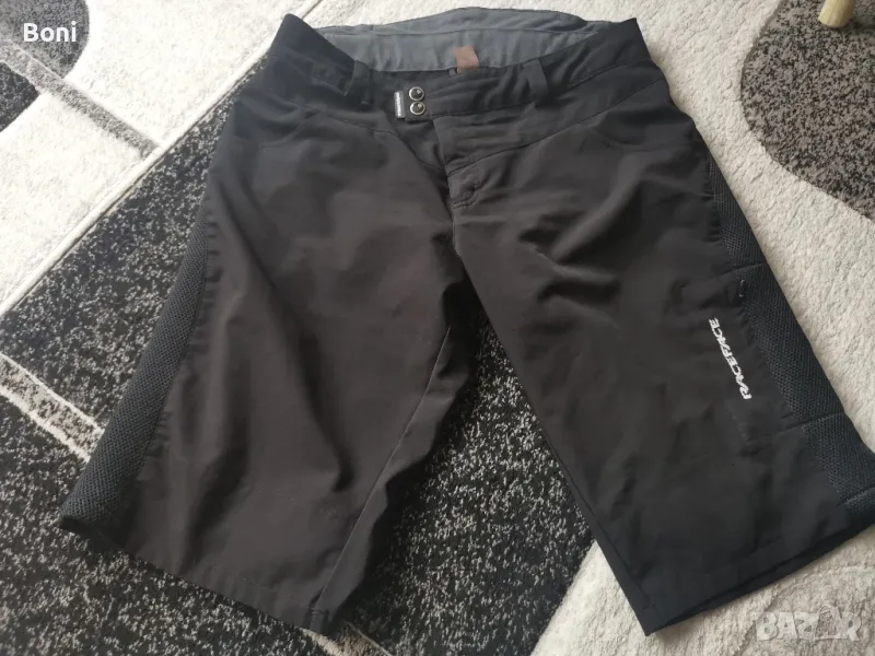 Race Face Къс панталон L/Xl, снимка 1