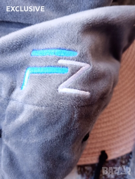 Възглавница за пътуване Нова маркова цена в сайта 30.95 евро, снимка 1