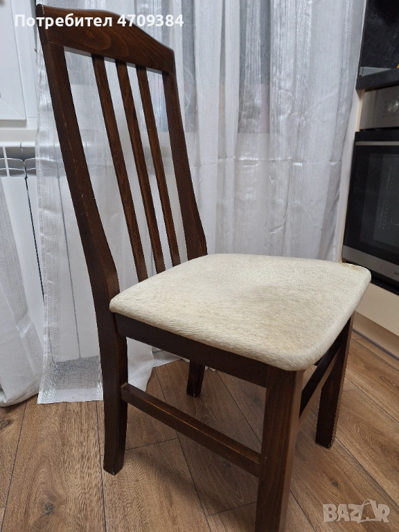 Продавам   4  трапезни  стола, снимка 1