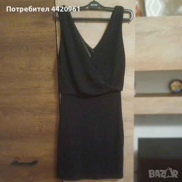 Дамска рокля с лек брокат, снимка 1