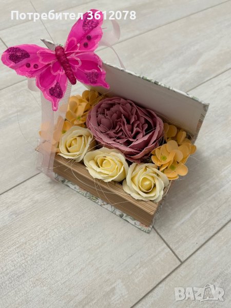 Кутия с ароматни сапунени рози, снимка 1