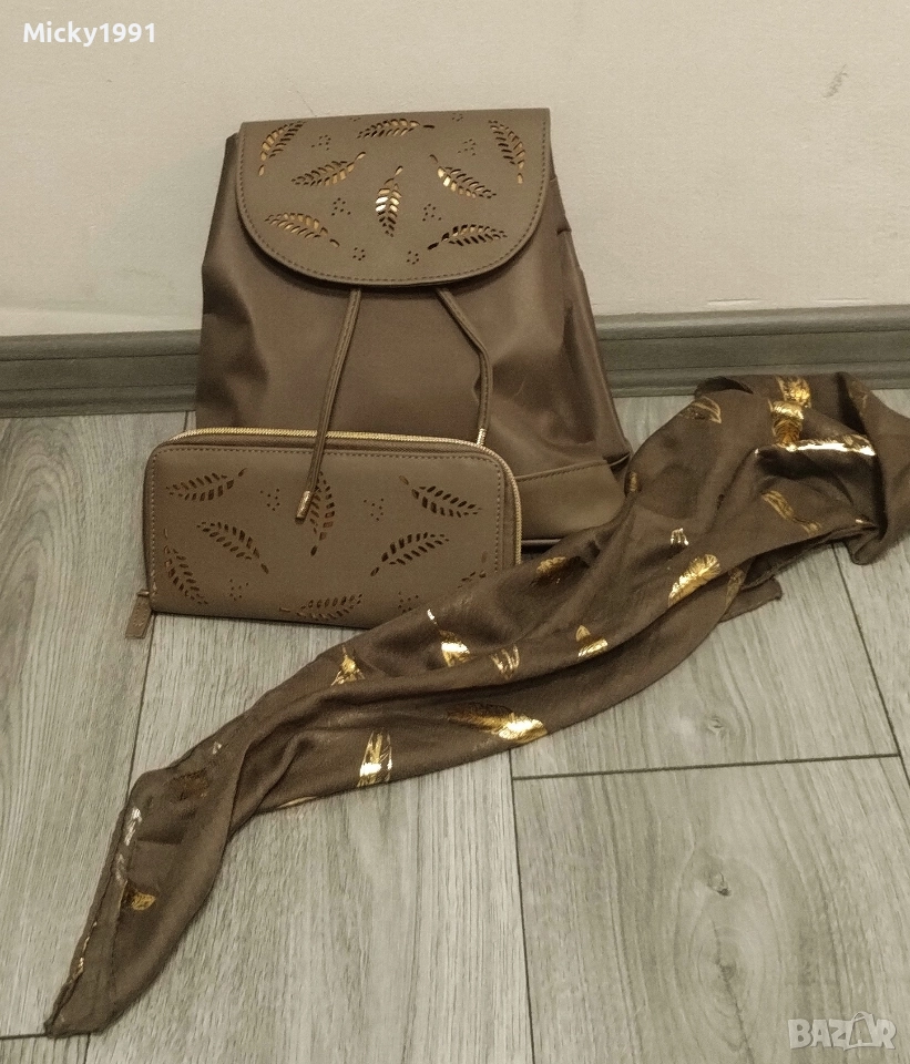 Сет от 3 части раница+портмоне и шал НОВИ , снимка 1