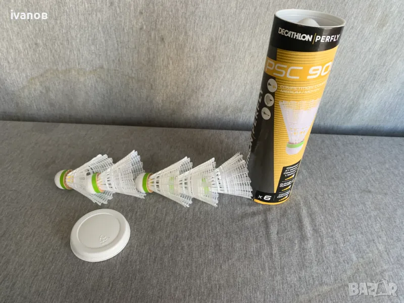 Пластмасови пера за бадминтон , снимка 1