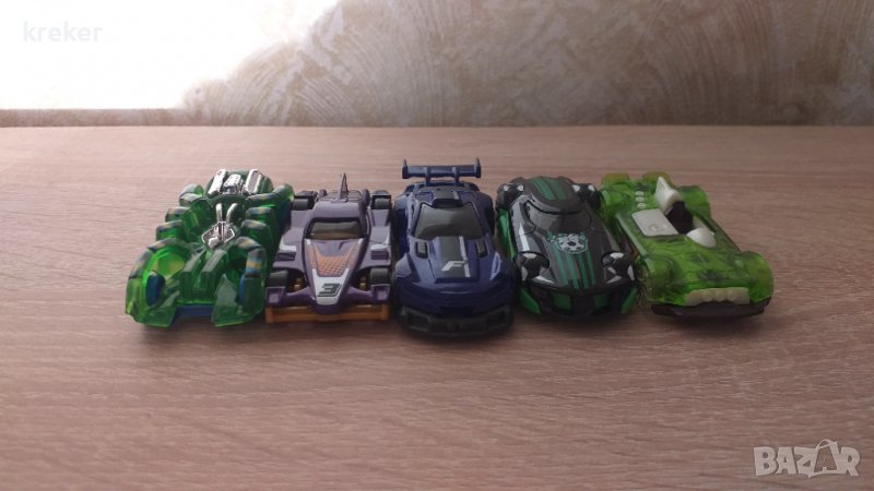 Комплект от 5 метални колички, снимка 1