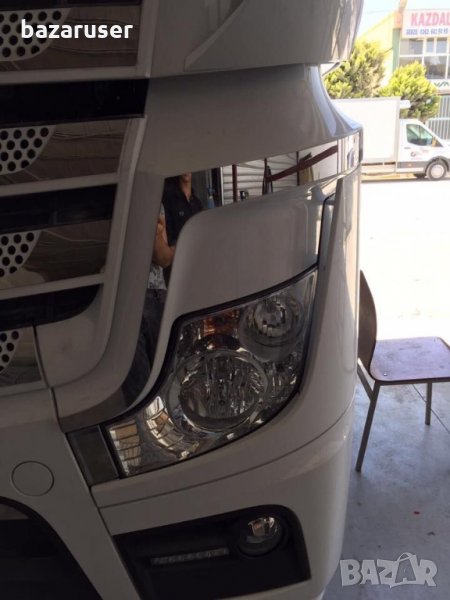 Декорация фарове - Mercedes ACTROS MP4 (2 броя) Euro 6, снимка 1