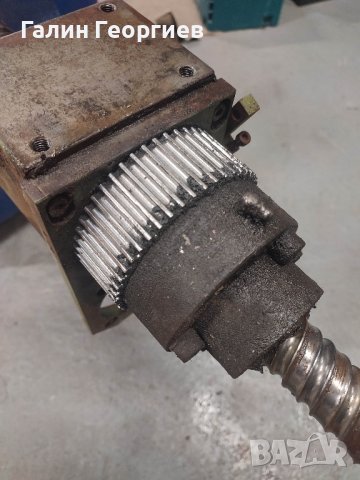 5500 мм  Сачмено - винтова двойка , снимка 3 - Други машини и части - 43694104