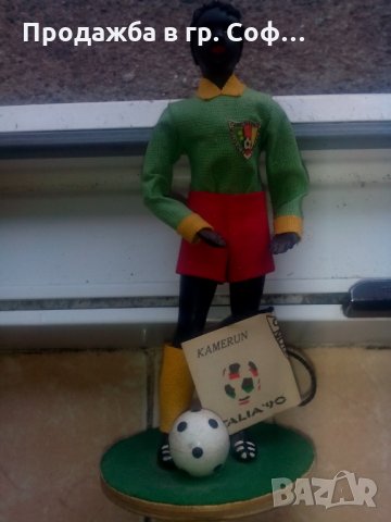 Футболна статуетка , снимка 1