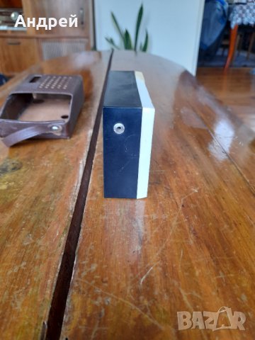 Старо радио,радиоприемник Нейва-М, снимка 3 - Антикварни и старинни предмети - 36670268