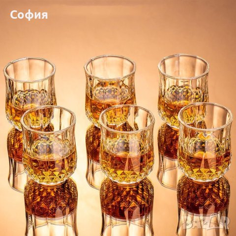 Комплект от стъклена гарафа с 6 броя чаши - ОРИГИНАЛЕН КОМПЛЕКТ ПРОМОЦИЯ!, снимка 3 - Чаши - 42993904