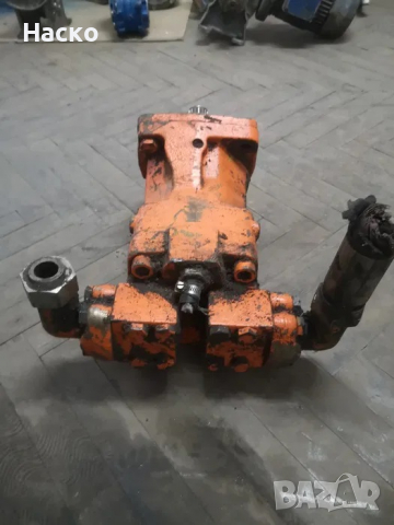 Хидравличен  бутален  мотор  Linde, снимка 3 - Други машини и части - 36492746