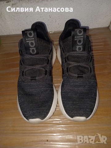 Маратонки Adidas 