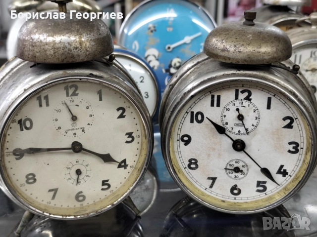 Лот Стар механичен часовник будилник Junghans kienzle haller 8 броя, снимка 2 - Антикварни и старинни предмети - 52647945