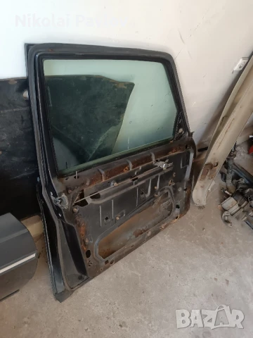 Врати за Мерцедес 123 , снимка 9 - Части - 51059486