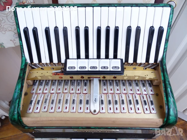 Акордеон Велтмайстер 60 баса, снимка 16 - Акордеони - 51179646