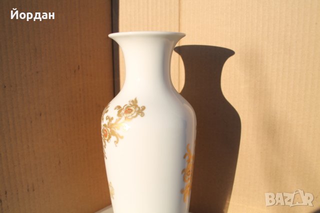 Немска порцеланова ваза ''Kaizer'' , снимка 5 - Антикварни и старинни предмети - 43573144