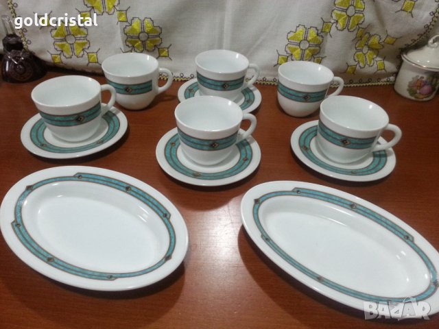 Аркопал чаши за чай, снимка 1 - Антикварни и старинни предмети - 43355984