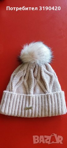 Дамски зимна шапка, снимка 1 - Други - 34623626