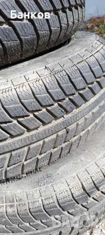зимни гуми с джанти 195/65/15 мерцедес, снимка 3 - Гуми и джанти - 47969289