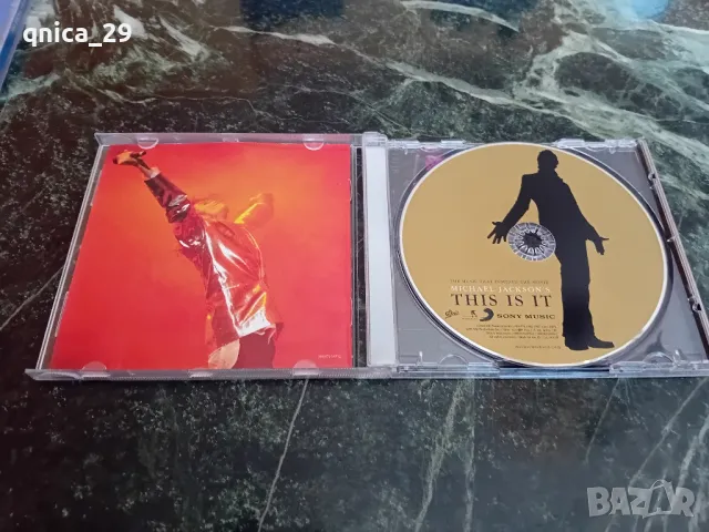 Michael Jackson's - This is it, снимка 2 - CD дискове - 48834573
