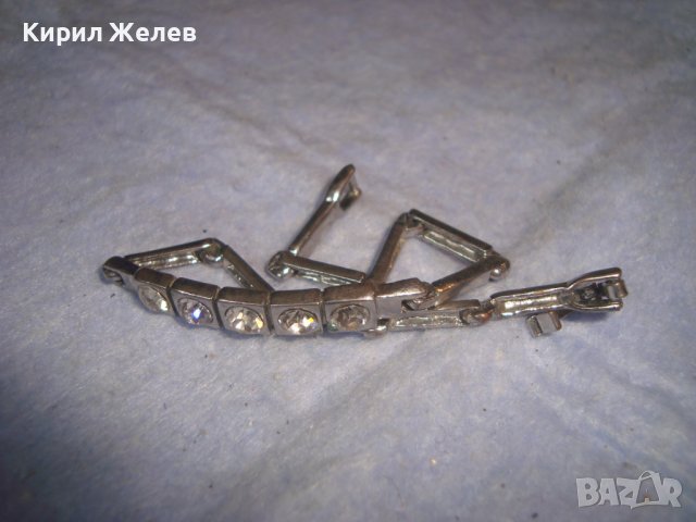 КРАСИВА ФИНА ФЕШЪН АРТ ПОСРЕБРЕНА ГРИВНА с ЮВЕЛИРНО ФАСЕТИРАНИ ЦИРКОНИ 15365, снимка 3 - Гривни - 37072470