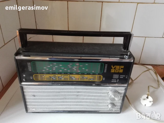 Радио , транзистор VEF 206 , Doccia и радио часовник. , снимка 2 - Радиокасетофони, транзистори - 50492158