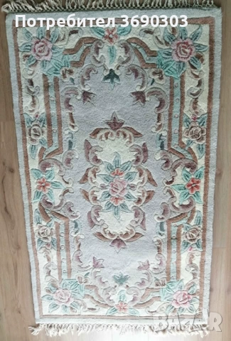 Ръчно тъкани килими - размери ширина 90 см и дължина 150 см налични 4 еднакви броя, 100% вълна , снимка 3 - Килими - 52671079