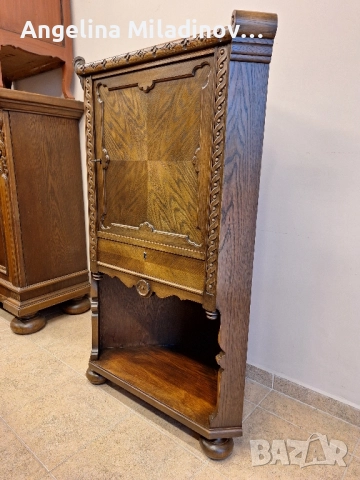 Винтидж ъглов шкаф с богата дърворезба , снимка 3 - Шкафове - 52428710