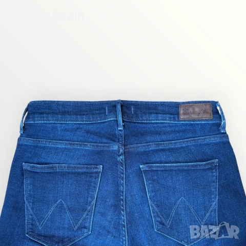 Дамски дънки Wrangler, снимка 4 - Дънки - 52102324
