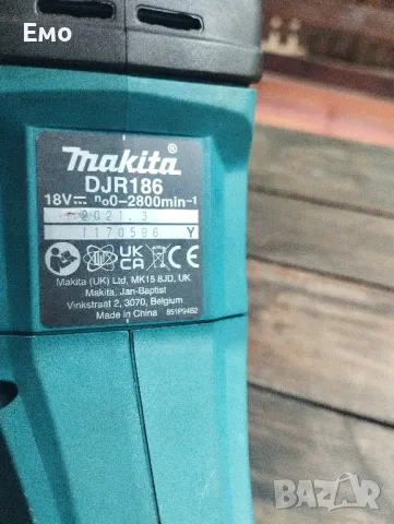 саблен трион Makita DJR186, снимка 4 - Други инструменти - 50378471