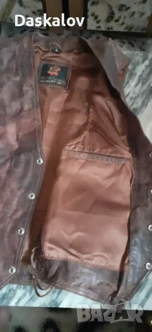 Продавам мъжки кожен елек естествена кожа внос!, снимка 5 - Други - 48649979