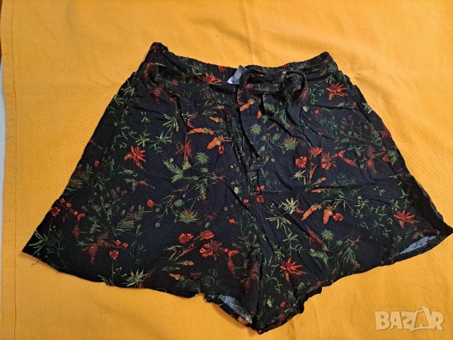 Леки и ефирни летни панталонки Primark, EUR 34, XS