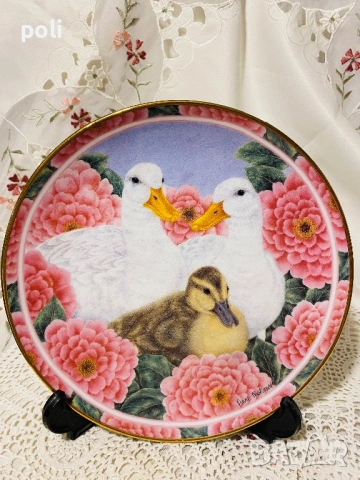 порцеланова чиния за стена 