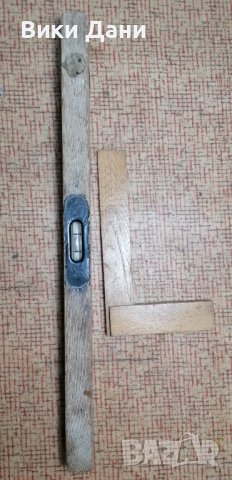 стар дървен дълъг нивелир и прав ъгъл, снимка 2 - Антикварни и старинни предмети - 38480831