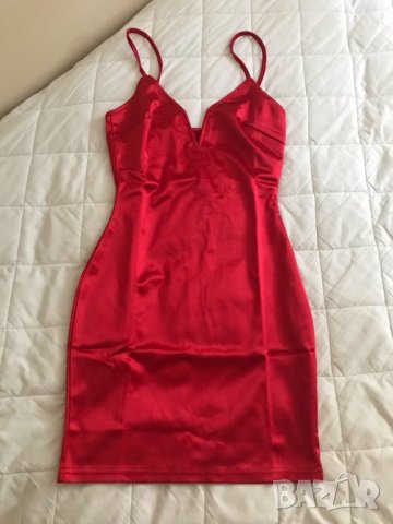 Къса червена рокля сатен , снимка 7 - Рокли - 26896456