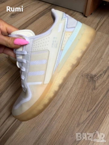 Оригинални мъжки кецове adidas Forum Tech Boost White! 42 н, снимка 7 - Кецове - 44229846