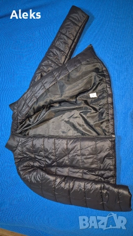 Дамско черно зимно яке, снимка 4 - Якета - 53090425